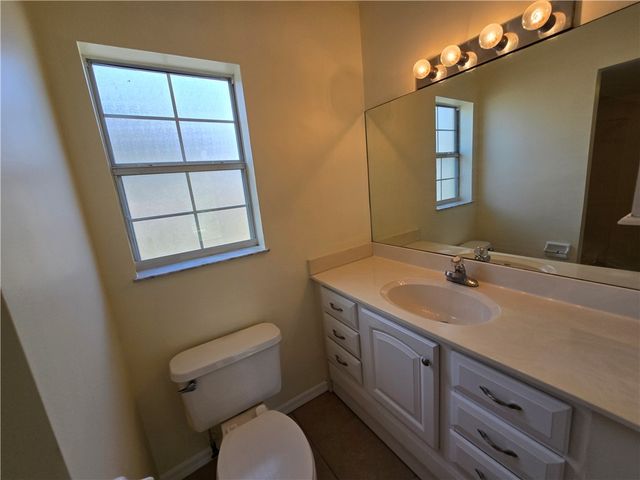 1748 23rd Street, Vero Beach, FL 32960