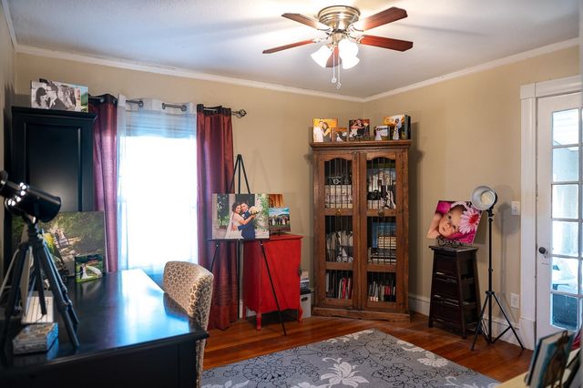 27 Fernleaf Ave, Longmeadow, MA 01106
