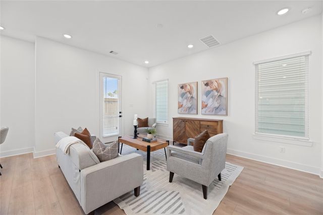 1310 Neiman Lane, Houston, TX 77091