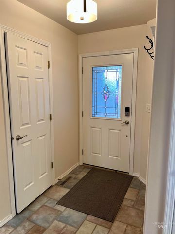 989 O'leary Way, Twin Falls, ID 83301