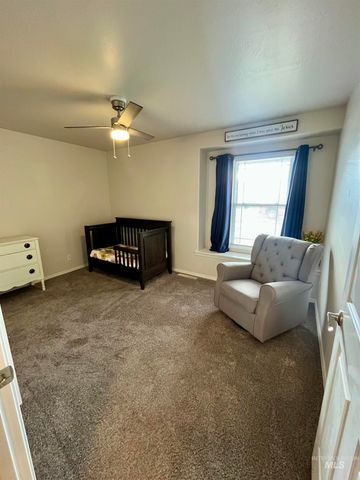 989 O'leary Way, Twin Falls, ID 83301