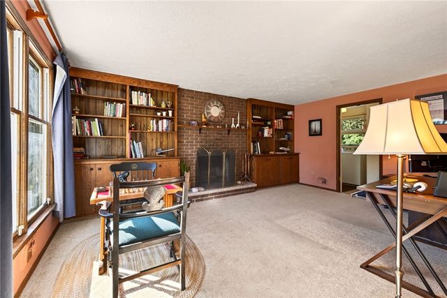 262 Hillary Lane, Penfield, NY 14526