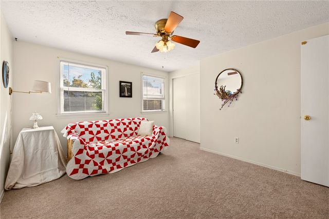 262 Hillary Lane, Penfield, NY 14526
