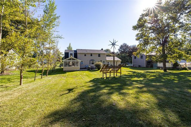 262 Hillary Lane, Penfield, NY 14526