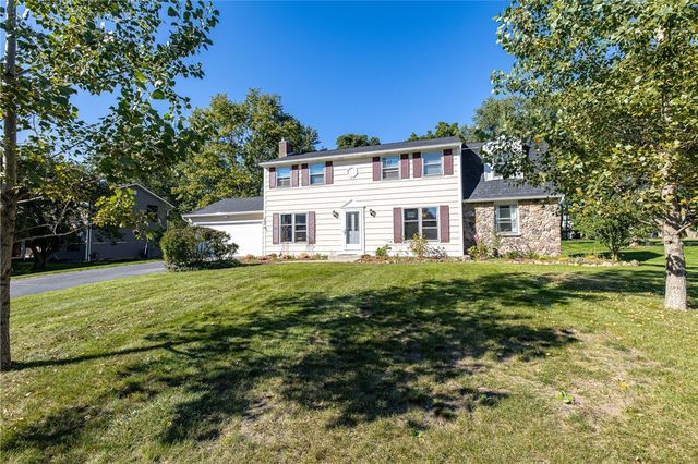 262 Hillary Lane, Penfield, NY 14526