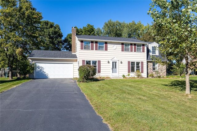 262 Hillary Lane, Penfield, NY 14526