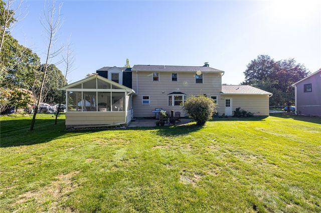 262 Hillary Lane, Penfield, NY 14526