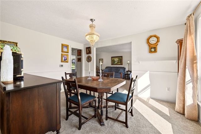 262 Hillary Lane, Penfield, NY 14526