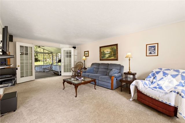 262 Hillary Lane, Penfield, NY 14526