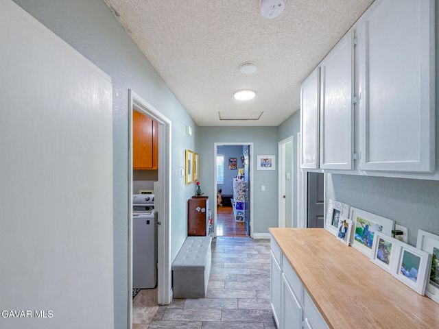 646 Twinberry Lane, Lancaster, CA 93534