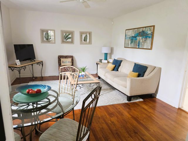 441 26th Street Back Apartment, West Palm Beach, FL 33407