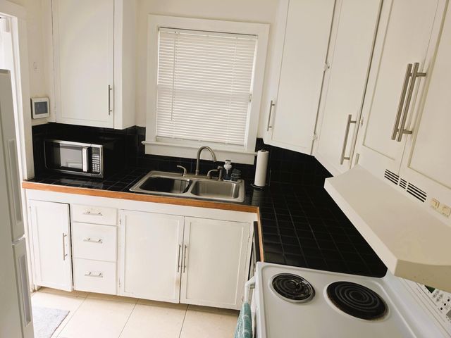 441 26th Street Back Apartment, West Palm Beach, FL 33407