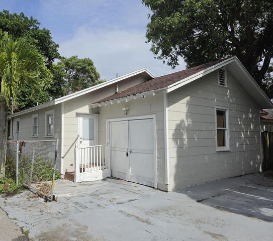 441 26th Street Back Apartment, West Palm Beach, FL 33407