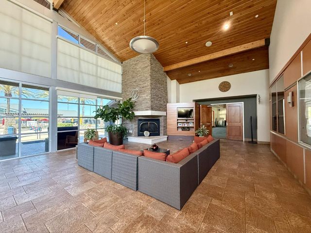 1282 Renison Ln, Lincoln, CA 95648