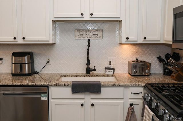 7152 Saratoga Drive, Flint, MI 48532