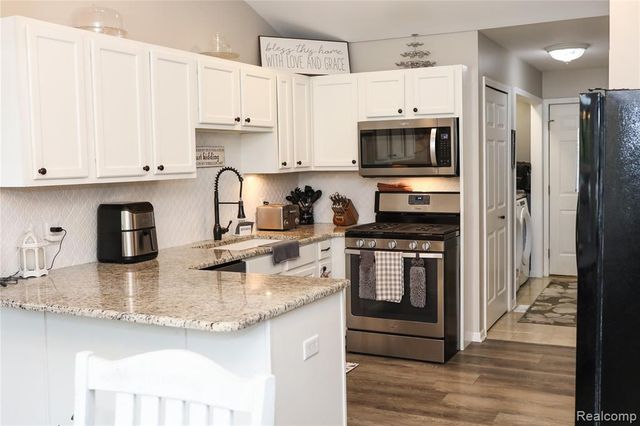 7152 Saratoga Drive, Flint, MI 48532