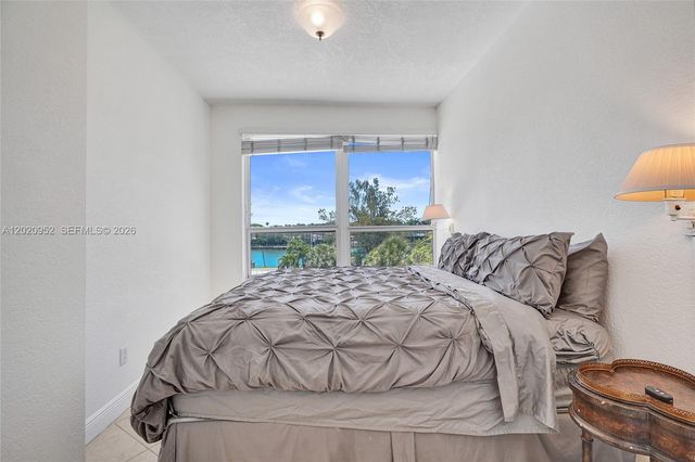 4925 Collins Ave 3H, Miami Beach, FL 33140