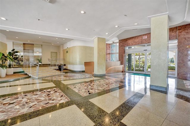 4925 Collins Ave 3H, Miami Beach, FL 33140