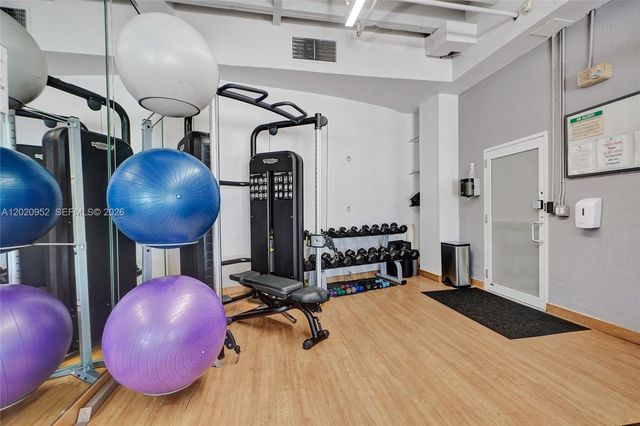 4925 Collins Ave 3H, Miami Beach, FL 33140