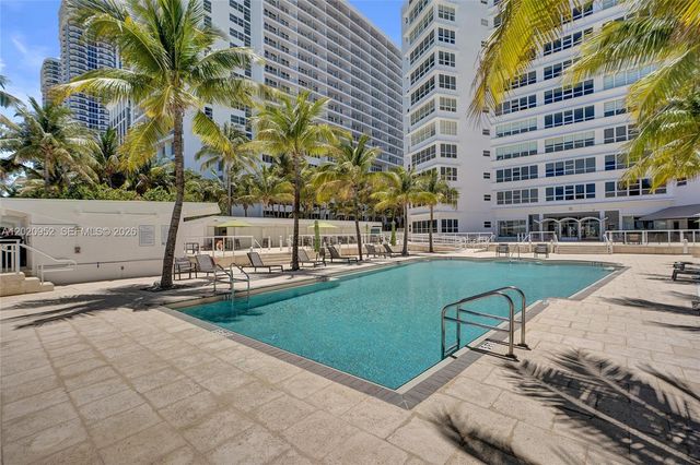 4925 Collins Ave 3H, Miami Beach, FL 33140
