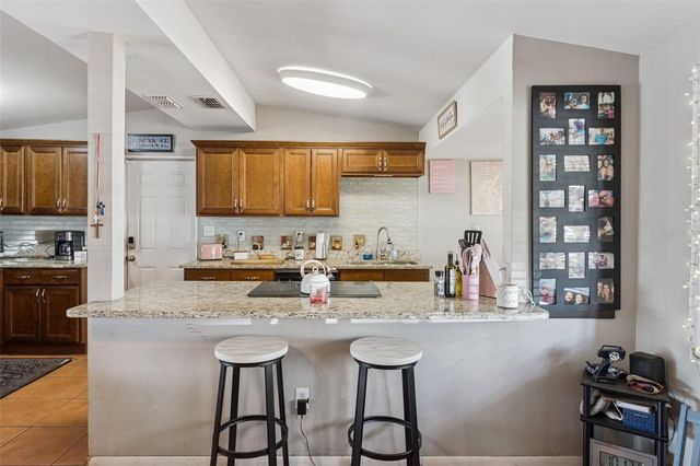 126 SEVILLE ROAD, Auburndale, FL 33823