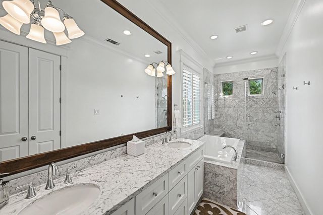 1118 Dorothy Street A, Houston, TX 77008