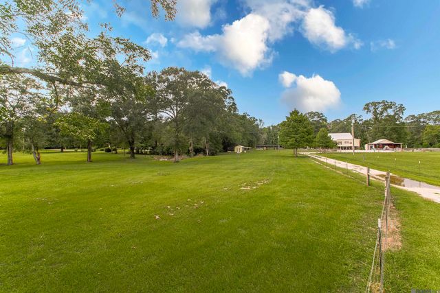 16275 Alphonse Forbes Rd, Greenwell Springs, LA 70739