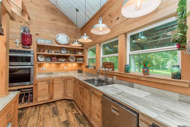 16275 Alphonse Forbes Rd, Greenwell Springs, LA 70739