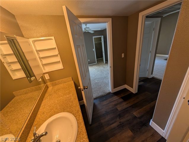 8000 West Badura Avenue 2158, Las Vegas, NV 89113