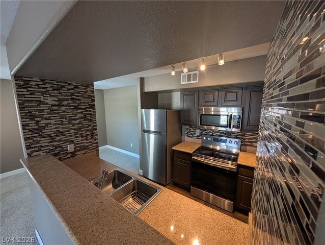 8000 West Badura Avenue 2158, Las Vegas, NV 89113