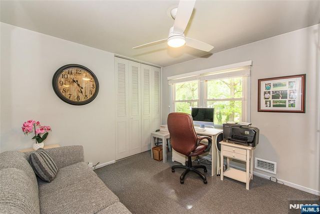 102 Robertson Drive, Wyckoff, NJ 07481