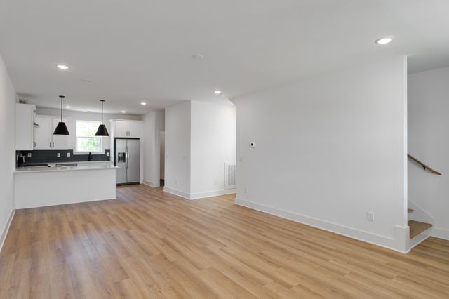 3312 Conviser Dr, Nashville, TN 37207