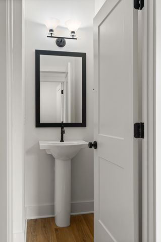 3312 Conviser Dr, Nashville, TN 37207