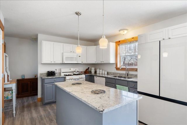6 Dawns Way, Swanton, VT 05488
