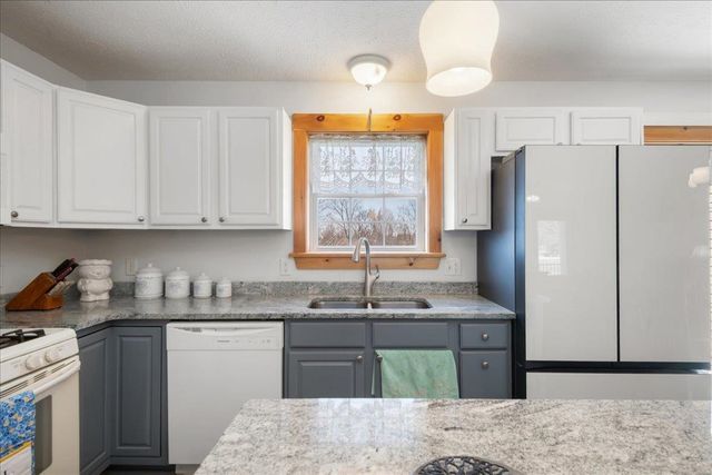 6 Dawns Way, Swanton, VT 05488