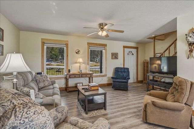 6 Dawns Way, Swanton, VT 05488