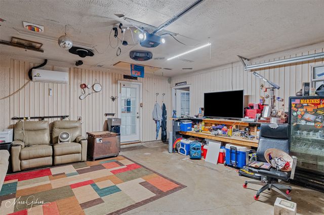 1101 E Washington Street, Shreveport, LA 71104