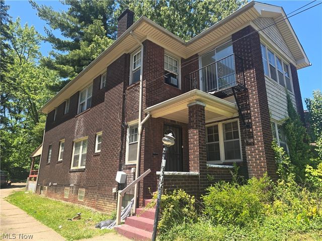 1872 Cordova Avenue, Youngstown, OH 44504