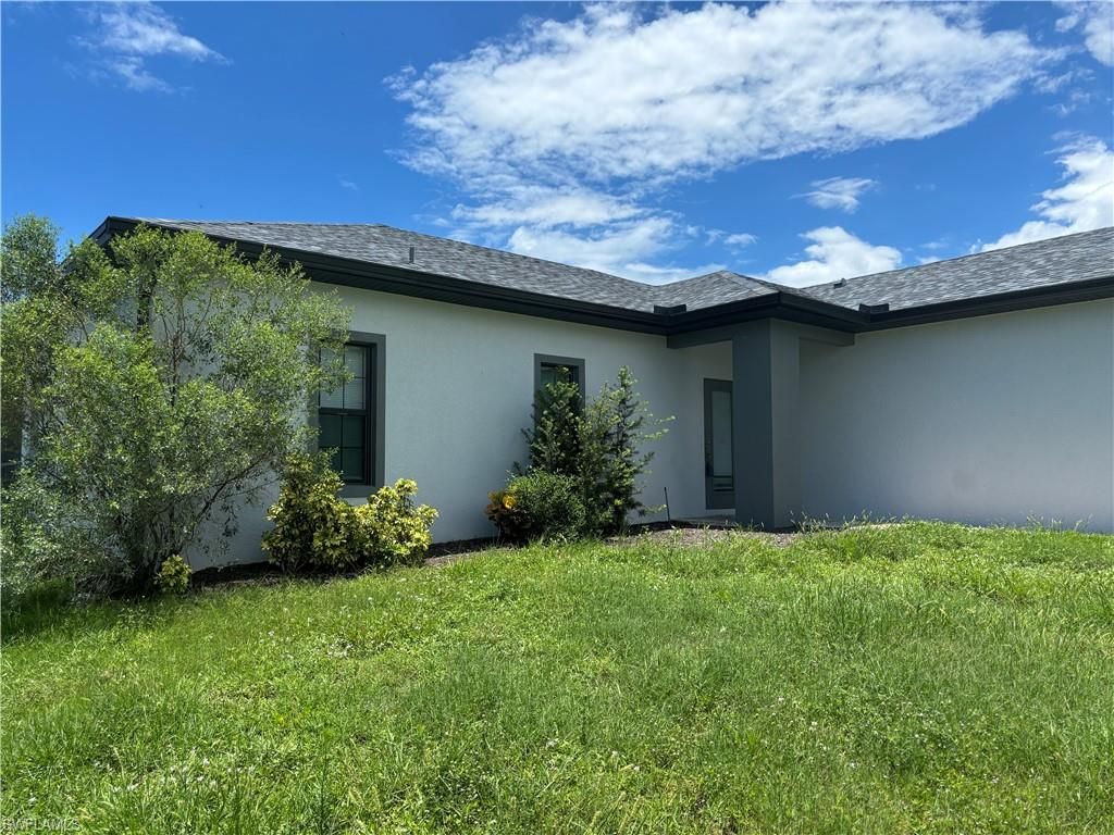 130 SW 37th AVE, CAPE CORAL, FL 33991 — photo 3