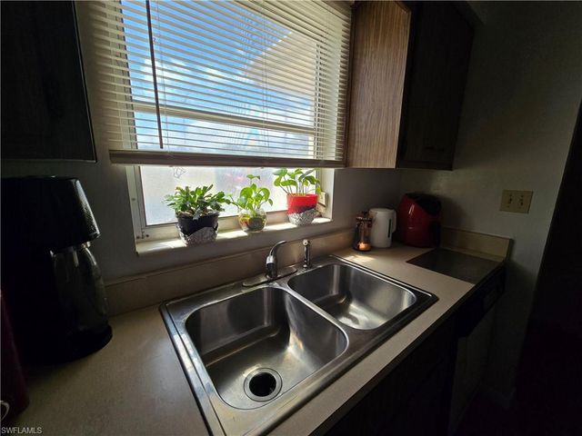 634 Joel BLVD, Lehigh Acres, FL 33936