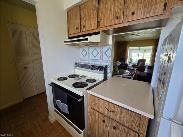 634 Joel BLVD, Lehigh Acres, FL 33936