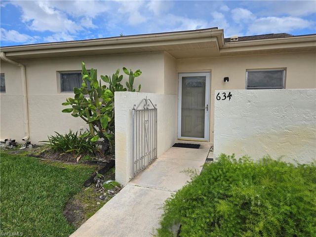 634 Joel BLVD, Lehigh Acres, FL 33936