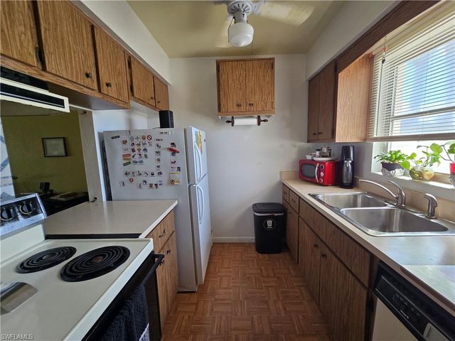 634 Joel BLVD, Lehigh Acres, FL 33936