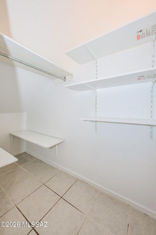 6218 E Stonechat Drive, Tucson, AZ 85756