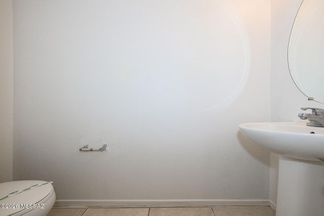 6218 E Stonechat Drive, Tucson, AZ 85756