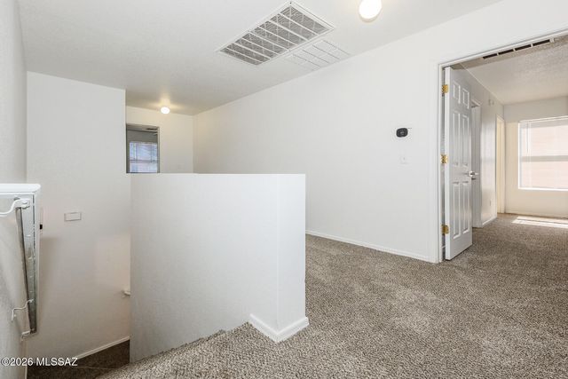 6218 E Stonechat Drive, Tucson, AZ 85756