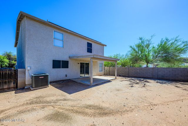 6218 E Stonechat Drive, Tucson, AZ 85756