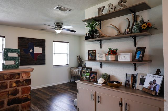 108 Mockingbird Lane, Weatherford, TX 76086