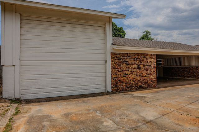 108 Mockingbird Lane, Weatherford, TX 76086