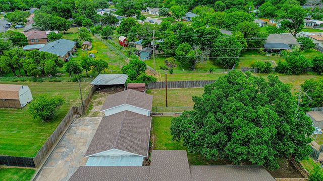 108 Mockingbird Lane, Weatherford, TX 76086
